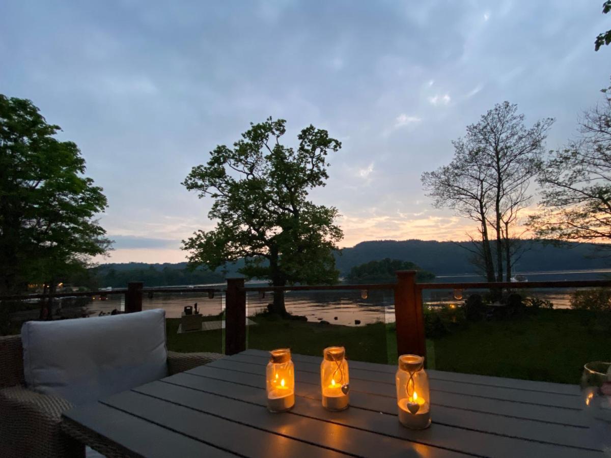 Loubi'S Lakeside Lodge Windermere Exterior foto