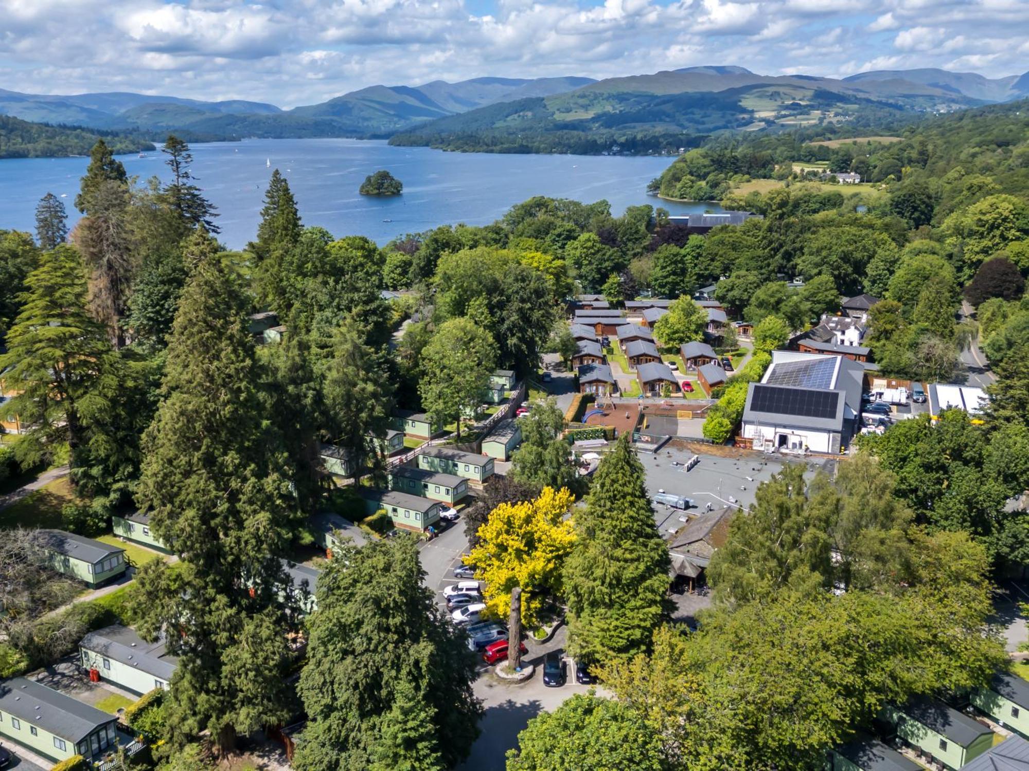 Loubi'S Lakeside Lodge Windermere Exterior foto